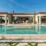 וילה Eden Park Luxury *