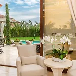 Eden Park Luxury סאני ביץ'