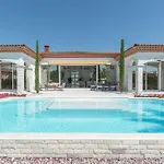 Eden Park Luxury * סאני ביץ'
