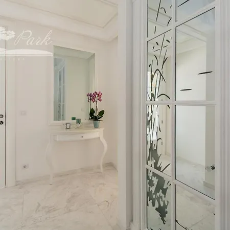 Vilă Eden Park Luxury