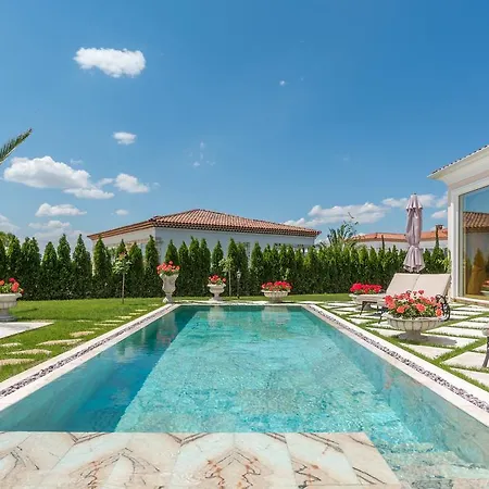 Vilă Eden Park Luxury