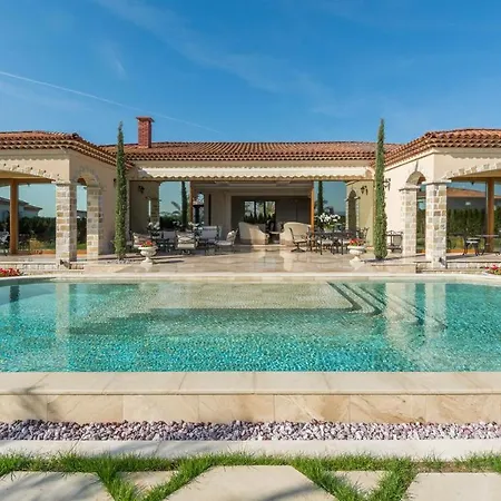 Villa Eden Park Luxury *