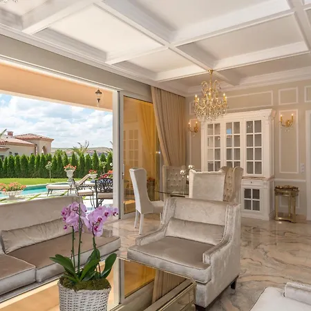 וילה Eden Park Luxury