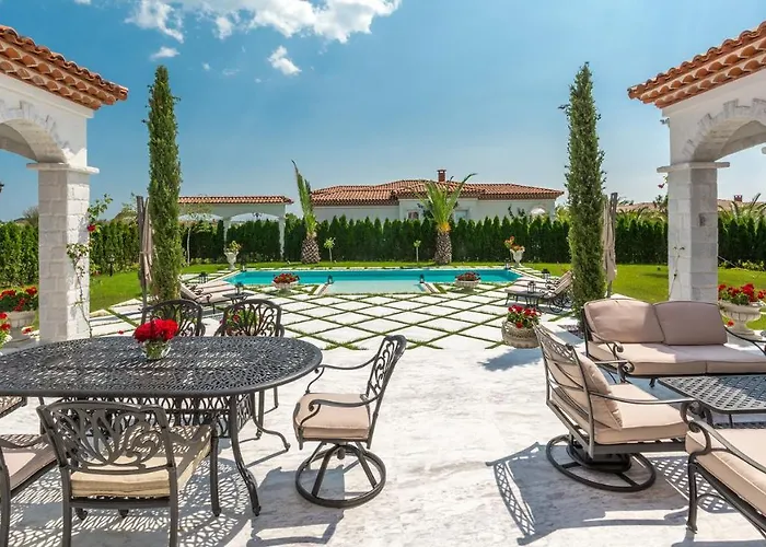 Eden Park Luxury 别墅