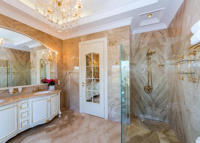 别墅 Eden Park Luxury *