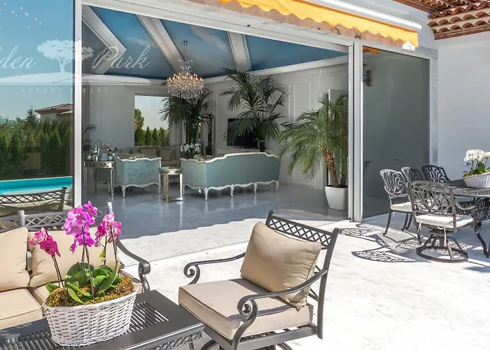 别墅 Eden Park Luxury *