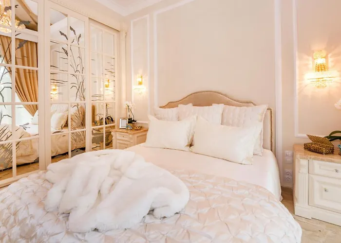 别墅 Eden Park Luxury 阳光海滩