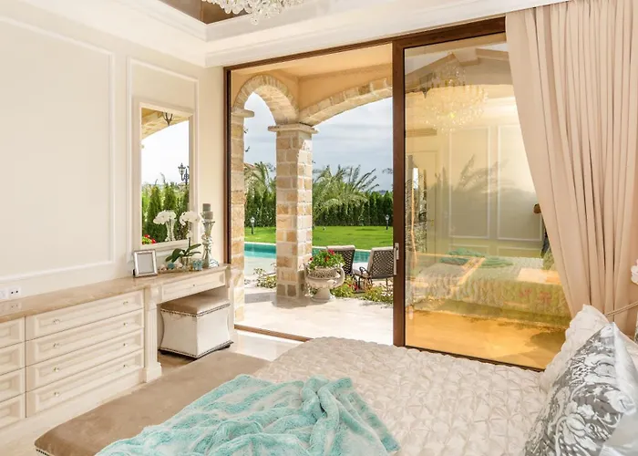 别墅 Eden Park Luxury *