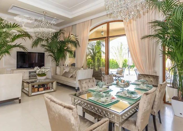 别墅 Eden Park Luxury 阳光海滩