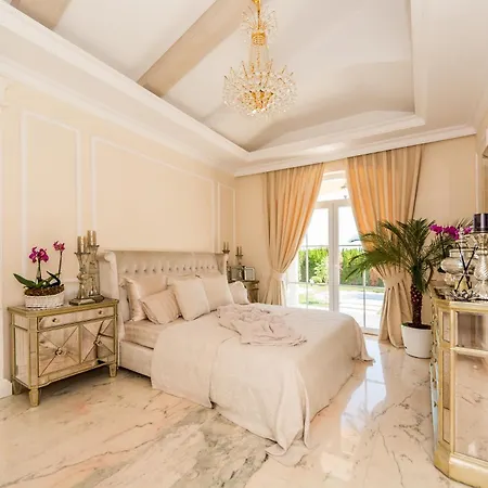 Eden Park Luxury Луксозна вила