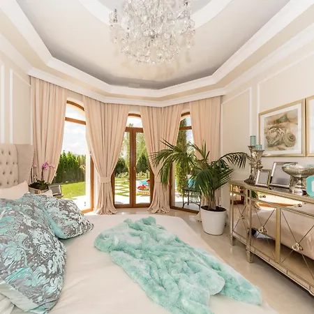 Eden Park Luxury Луксозна вила Слънчев бряг