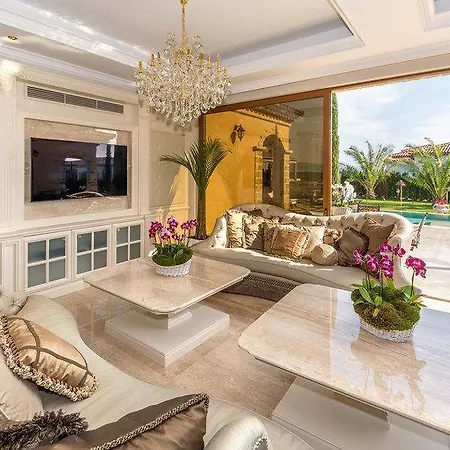 Луксозна вила Eden Park Luxury